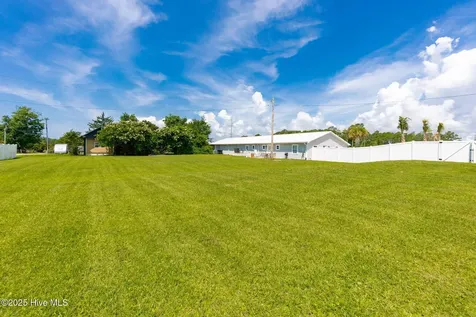 3095 Highway 24 Newport NC 28570