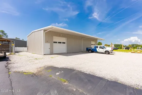 3095 Highway 24 Newport NC 28570
