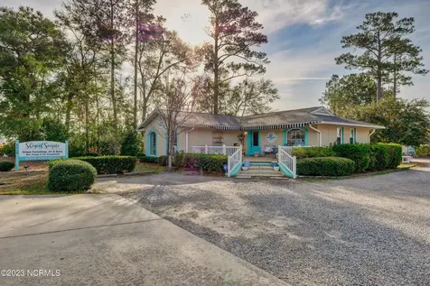 5018 Oleander Drive Wilmington NC 28403