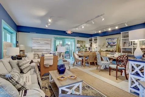 5018 Oleander Drive Wilmington NC 28403