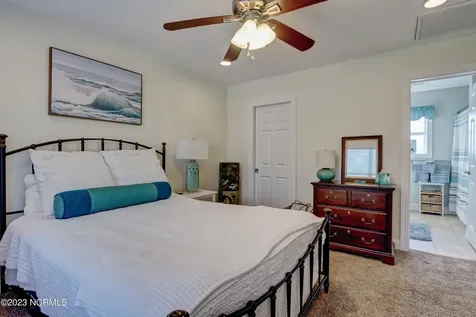 5018 Oleander Drive Wilmington NC 28403