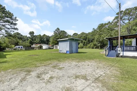 1784 N.c. Hwy-172 Sneads Ferry NC 28460