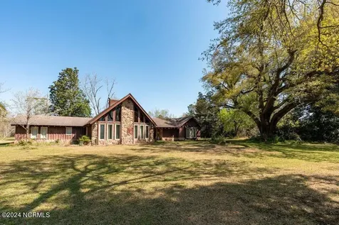 884 Cheshire Road Rocky Point NC 28457
