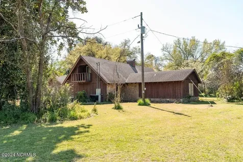 884 Cheshire Road Rocky Point NC 28457