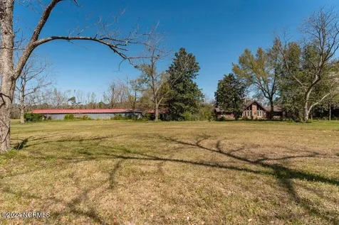 884 Cheshire Road Rocky Point NC 28457