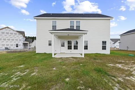 911 Wild Azalea Way Hubert NC 28539