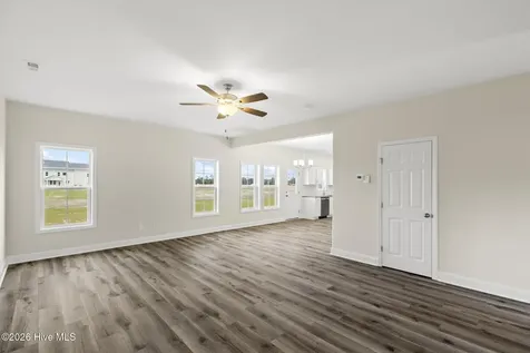 911 Wild Azalea Way Hubert NC 28539