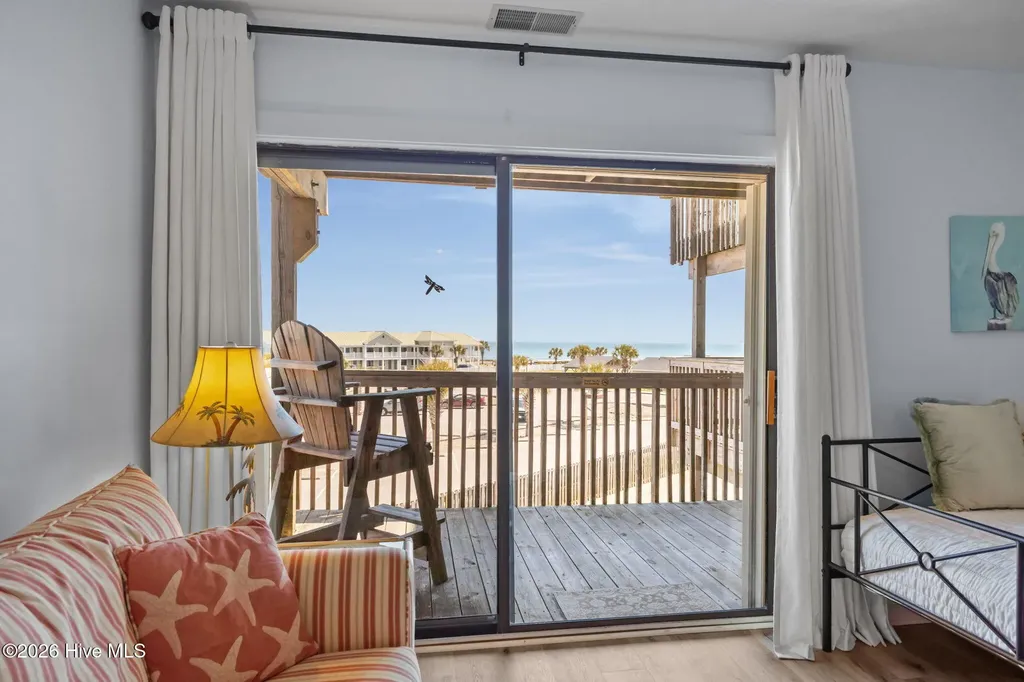 9100 Reed Drive Emerald Isle NC 28594