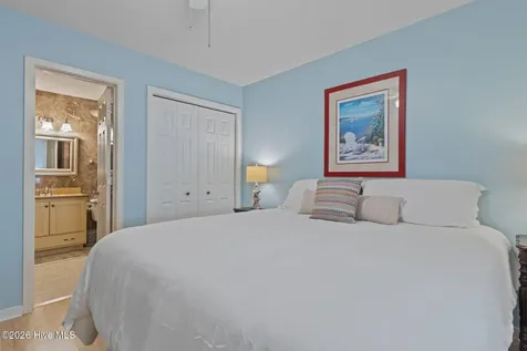 9100 Reed Drive Emerald Isle NC 28594