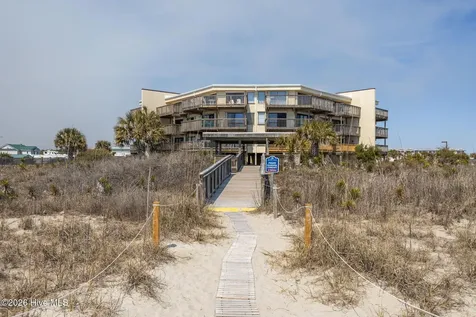 9100 Reed Drive Emerald Isle NC 28594