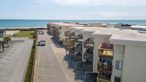 9100 Reed Drive Emerald Isle NC 28594