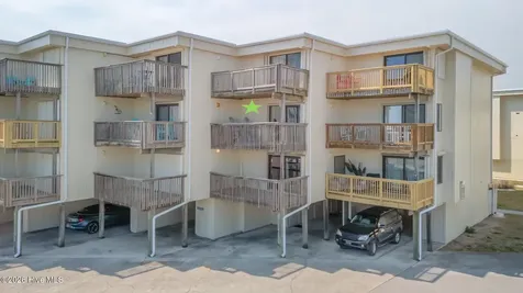 9100 Reed Drive Emerald Isle NC 28594