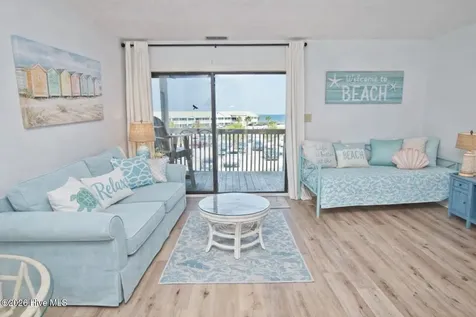 9100 Reed Drive Emerald Isle NC 28594