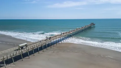 9100 Reed Drive Emerald Isle NC 28594