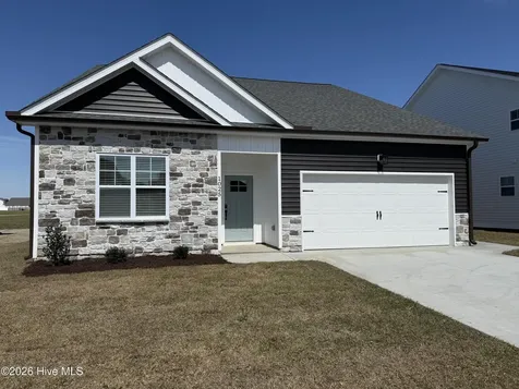 1025 Seven Iron Drive Ayden NC 28513