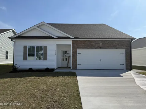 1020 Seven Iron Drive Ayden NC 28513