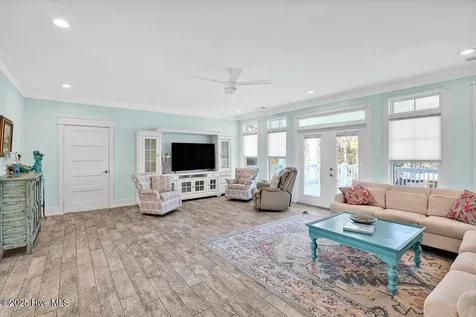 102 SE 68th Street Oak Island NC 28465