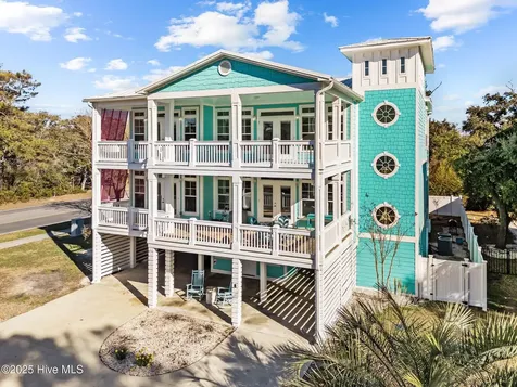 102 SE 68th Street Oak Island NC 28465