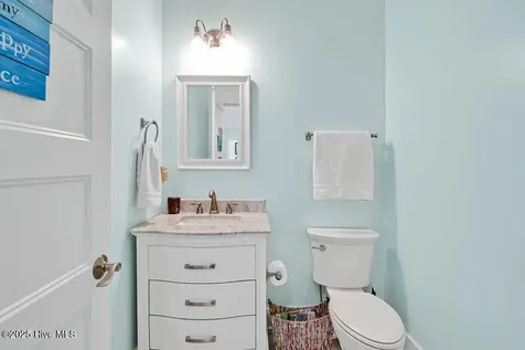 102 SE 68th Street Oak Island NC 28465