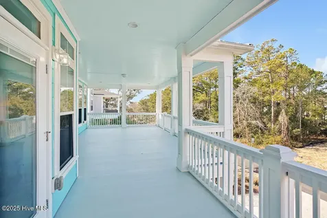 102 SE 68th Street Oak Island NC 28465
