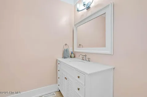 102 SE 68th Street Oak Island NC 28465