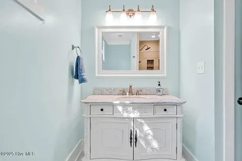 102 SE 68th Street Oak Island NC 28465