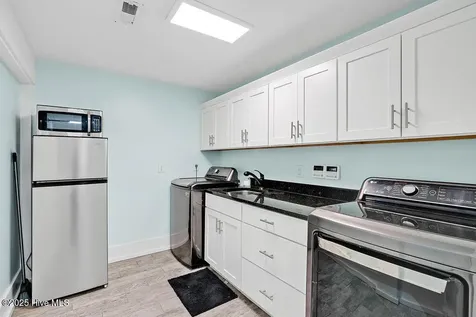 102 SE 68th Street Oak Island NC 28465