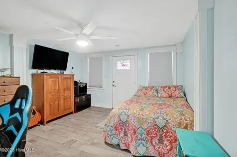 102 SE 68th Street Oak Island NC 28465