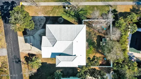 102 SE 68th Street Oak Island NC 28465