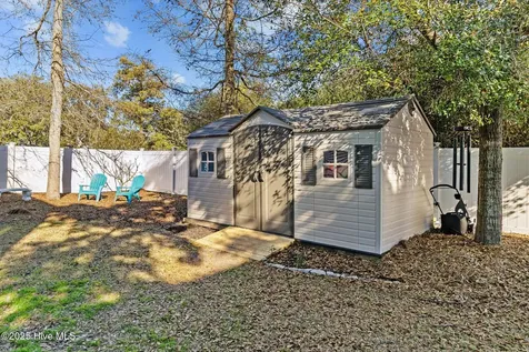 102 SE 68th Street Oak Island NC 28465