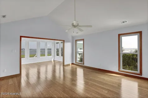 50 S Oak Drive Surf City NC 28445