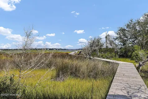 50 S Oak Drive Surf City NC 28445