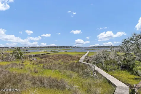 50 S Oak Drive Surf City NC 28445