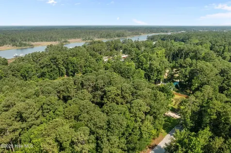 107 Seahorse Drive Beaufort NC 28516