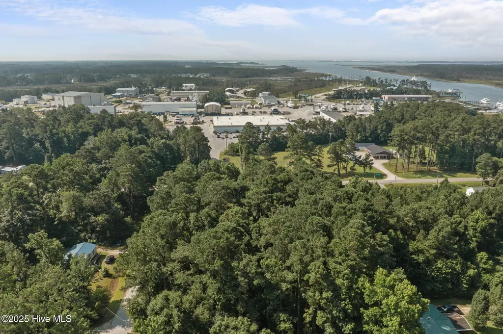 105 Seahorse Drive Beaufort NC 28516