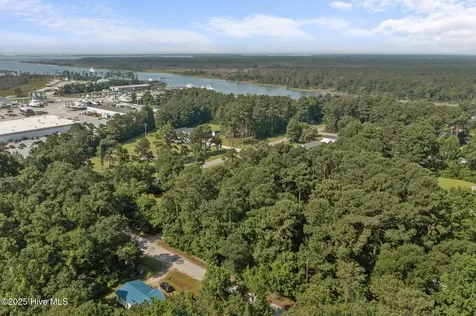 105 Seahorse Drive Beaufort NC 28516