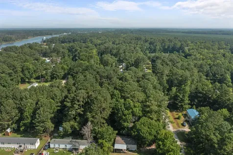 105 Seahorse Drive Beaufort NC 28516