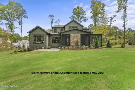 104 Chesterfield Drive Pinehurst NC 28374