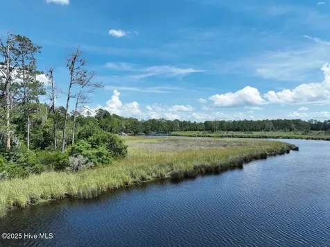 175 North Berne Landing Road New Bern NC 28560