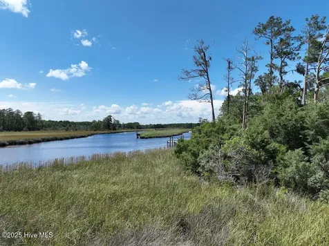 175 North Berne Landing Road New Bern NC 28560