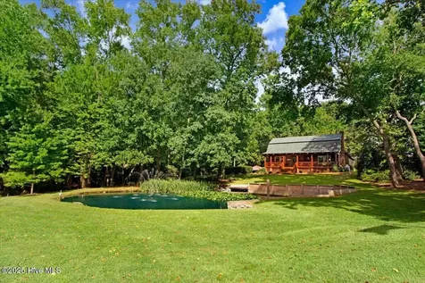 2326 Us-117 Faison NC 28341