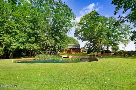 2326 Us-117 Faison NC 28341