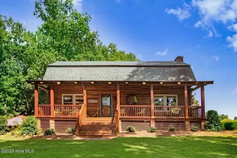 2326 Us-117 Faison NC 28341
