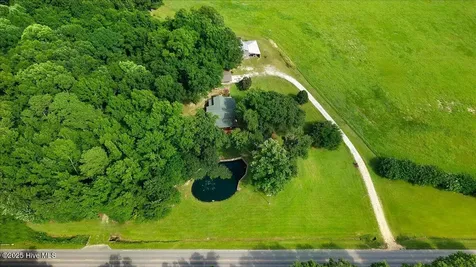 2326 Us-117 Faison NC 28341