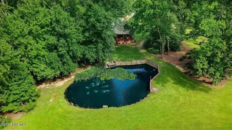 2326 Us-117 Faison NC 28341