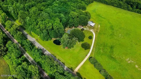 2326 Us-117 Faison NC 28341