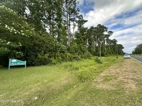 690 Oriental Road Oriental NC 28571
