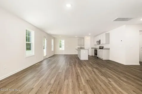73 W Emily Gardens Drive Selma NC 27576
