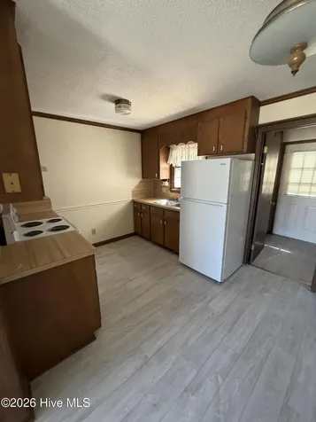 3145 Lakewood Drive Kinston NC 28504