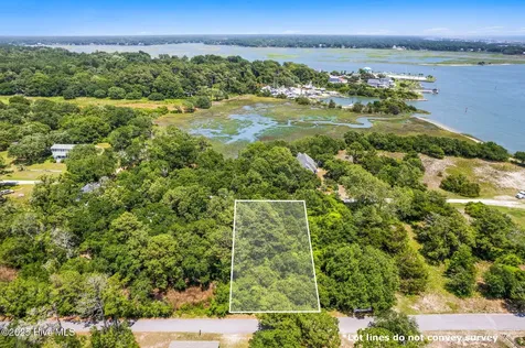 1705 Long Shore Drive SW Shallotte NC 28470